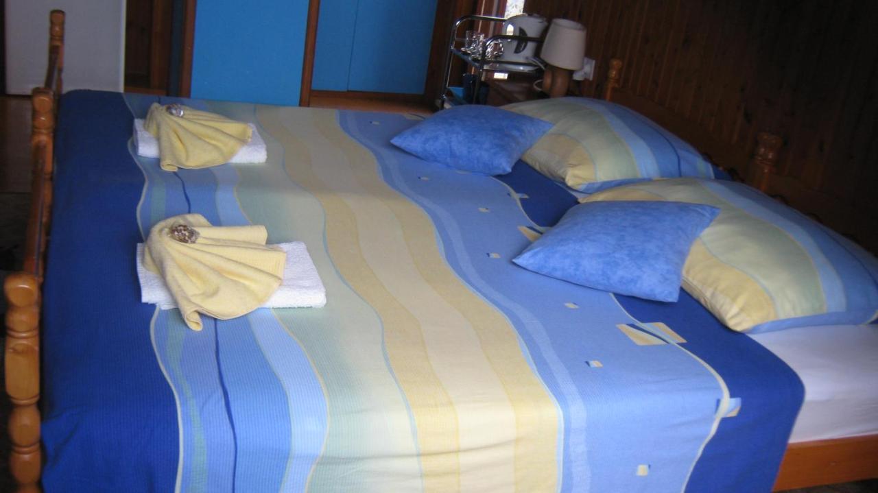 מליני Perun Guest House מראה חיצוני תמונה