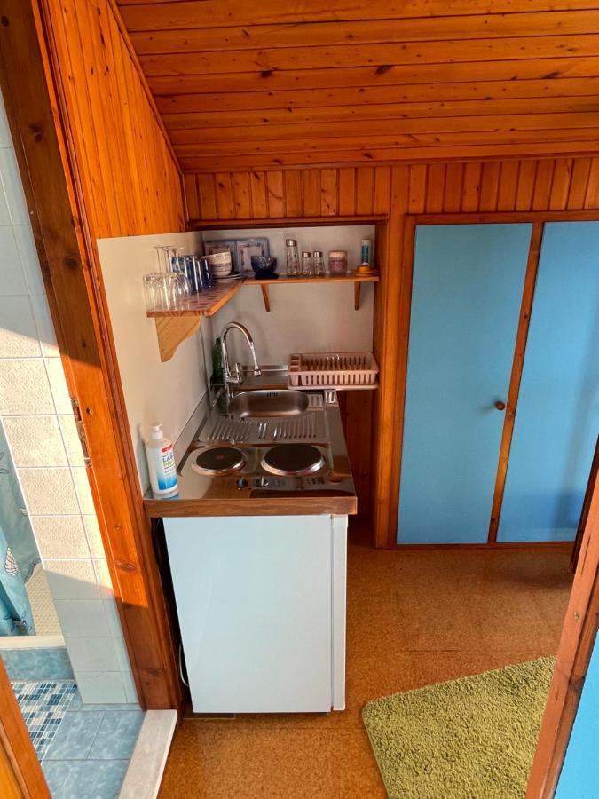 מליני Perun Guest House מראה חיצוני תמונה