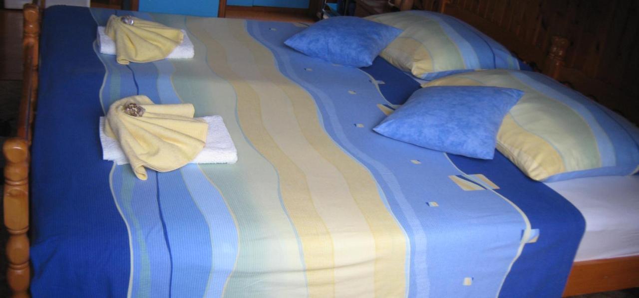 מליני Perun Guest House מראה חיצוני תמונה