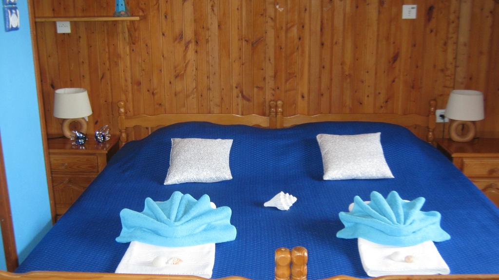 מליני Perun Guest House מראה חיצוני תמונה